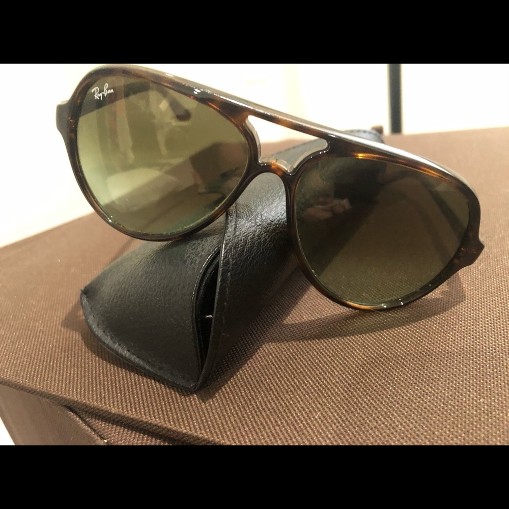 Ray ban sunglasses
